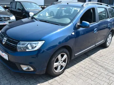 Gebraucht Dacia Logan MCV Lauréate 90 PS (66 kW) 2017 Blau Kombi