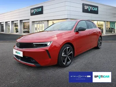 Gebraucht Opel Astra Elegance 131 PS (96 kW) 2023 Rot Kleinwagen