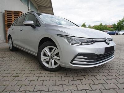 Gebraucht VW Golf VIII 110 PS (80 kW) 2024 Silber Kombi