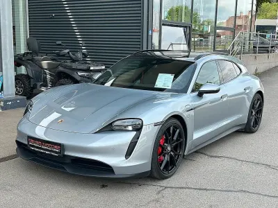 Begagnad Porsche Taycan 4S Sport Turismo 419 kW (571 HK) 2022 Silver Sedan
