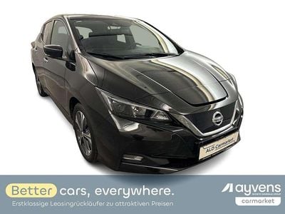 Gebraucht Nissan Leaf N-Connecta 110 kW (150 PS) 2022 Black (m) Kleinwagen