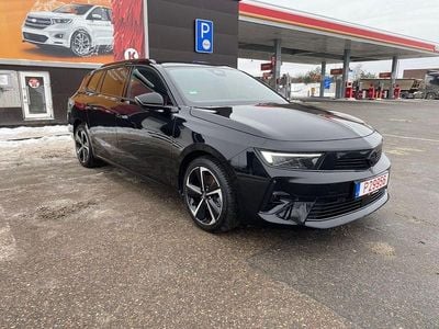 Gebraucht Opel Astra 131 PS (96 kW) 2025 Schwarz Kombi