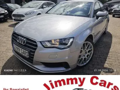 Gebraucht Audi A3 Ambiente 125 PS (91 kW) 2014 Silber Limousine