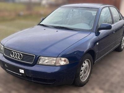 Gebraucht Audi A4 Comfort 101 PS (74 kW) 1998 Blau Limousine