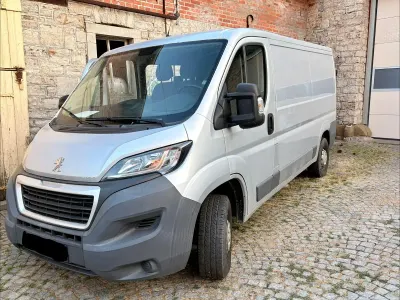 Gebraucht Peugeot Boxer 109 PS (80 kW) 2017 Silber Van
