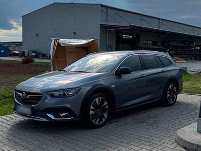 Second-hand Opel Insignia Country Tourer 170 CP (125 kW) 2019 Gri Break