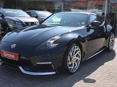 Neu Nissan 370Z Nismo Nismo 328 PS (241 kW) 2026 Schwarz