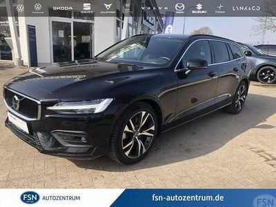 Gebraucht Volvo V60 145 PS (106 kW) 2025 Kombi