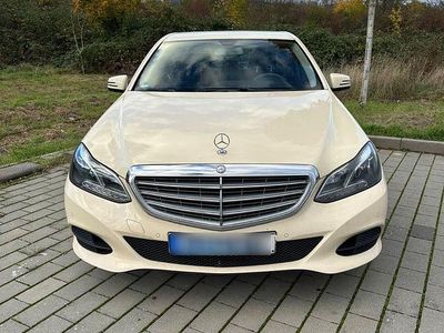Mercedes E200