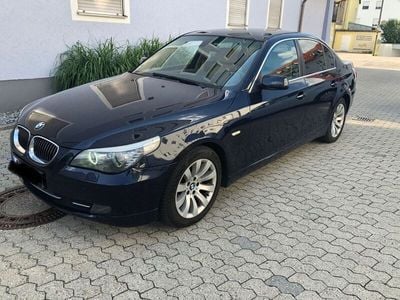 BMW 523