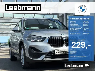 Gebraucht BMW X1 Advantage 192 PS (141 kW) 2020 Glaciersilver (metallic) SUV