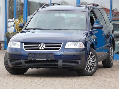 Gebraucht VW Passat Comfortline 102 PS (75 kW) 2003 Blau Kombi