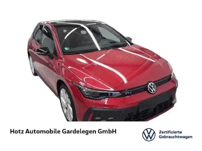 Gebraucht VW Golf VIII GTE 272 PS (200 kW) 2025 Kings red metallic Limousine