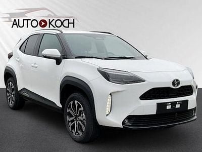 Neu Toyota Yaris Cross 130 PS (95 kW) 2025 Weiß SUV