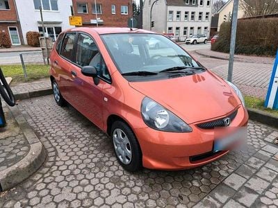 Second-hand Honda Jazz 77 CP (56 kW) 2007 Portocaliu Hatchback