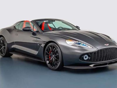 Quantum silver Gebraucht 2018 Aston Martin Vanquish Cabrio | 950.000 €