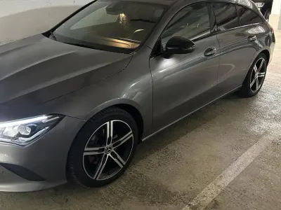 Gebraucht Mercedes CLA200 150 PS (110 kW) 2020 Grau Limousine