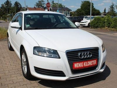 Gebraucht Audi A3 Attraction 102 PS (75 kW) 2010 Weiß Limousine