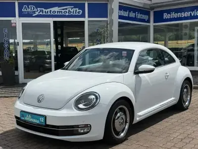 Gebraucht VW Beetle Design 105 PS (77 kW) 2016 Weiß Kleinwagen