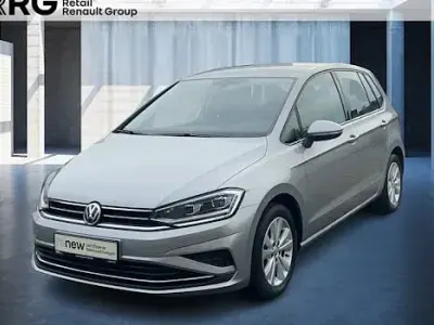 Gebraucht VW Golf Sportsvan Comfortline 116 PS (85 kW) 2019 Silber Van / Kleinbus