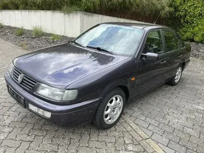 Gebraucht VW Passat Exclusive 174 PS (127 kW) 1994 Violet Kombi