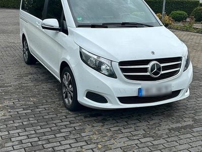 Mercedes V250