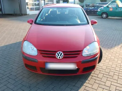 Gebraucht VW Golf IV 102 PS (75 kW) 2004 Rot Kleinwagen