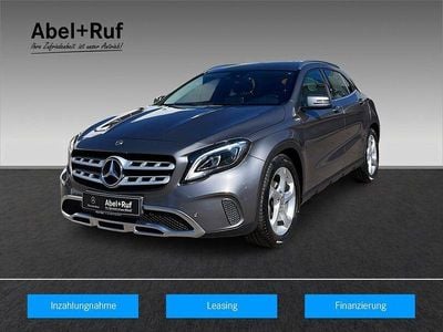 Usata Mercedes GLA200 Urban 156 CV (114 kW) 2018 Grigio SUV
