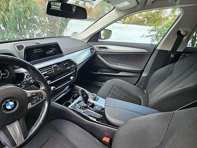 Gebraucht BMW 520 184 PS (135 kW) 2019 Schwarz Kombi