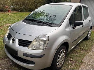 Gebraucht Renault Modus 75 PS (55 kW) 2007 Silber Van / Kleinbus