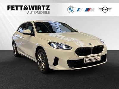 Alpinweiß Gebraucht 2025 BMW 118 Efficient Dynamics Kleinwagen | 28.790 € (Guter Preis)