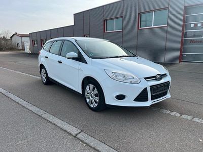 Gebraucht Ford Focus 2013 Weiß Kombi