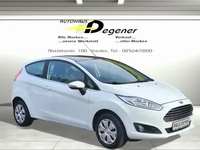 Gebraucht Ford Fiesta Titanium 80 PS (58 kW) 2016 Weiß Kleinwagen