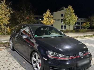 VW Golf VII