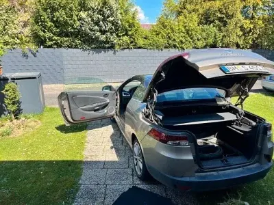 Gebraucht Renault Mégane Cabriolet Luxe 131 PS (96 kW) 2012 Braun Cabrio