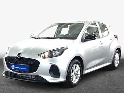 Grau Neu 2025 Mazda 2 Center-Line Limousine | 22.401 € (Fairer Preis)
