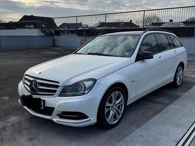 Gebraucht Mercedes C350 Avantgarde 265 PS (194 kW) 2011 Kombi