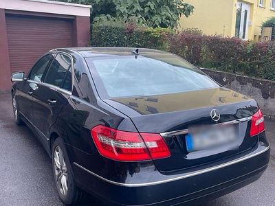 Mercedes E220