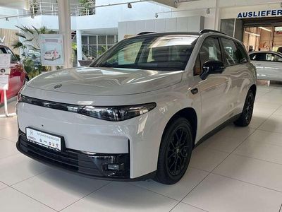 Nouă Leapmotor C10 160 kW (218 CP) 2026 Gri SUV