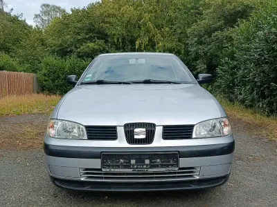 Gebraucht Seat Ibiza 70 PS (51 kW) 2002 Silber Kleinwagen