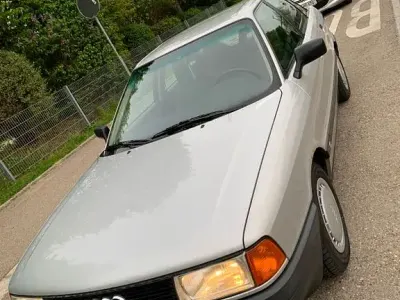 Gebraucht Audi 80 90 PS (66 kW) 1990 Silber Limousine