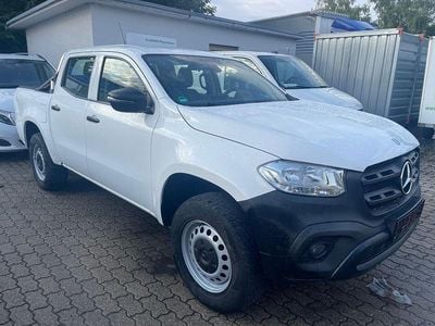 Gebraucht Mercedes X220 163 PS (119 kW) 2018 Weiß Pickup