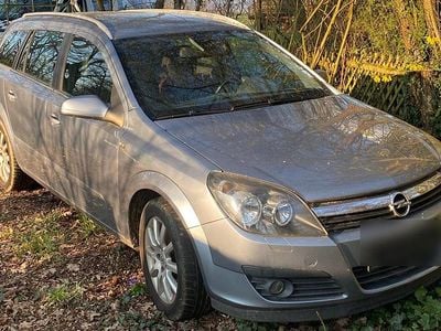 Grau Gebraucht 2006 Opel Astra Kombi | 1.550 € (Guter Preis)