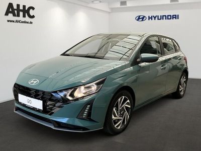 Mangrove green Neu 2025 Hyundai i20 Trend Limousine | 20.850 € (Fairer Preis)