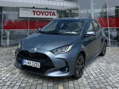 Gebraucht Toyota Yaris 2026 Blau Kleinwagen