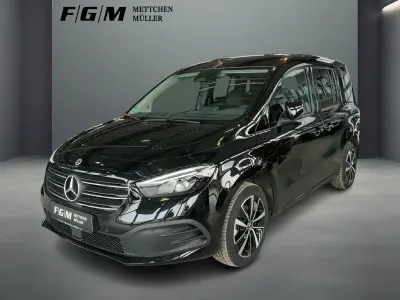 Gebraucht Mercedes 180 Progressive 116 PS (85 kW) 2025 Loparitschwarz Limousine