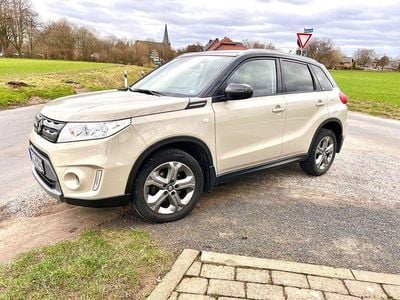 Gebraucht Suzuki Vitara Comfort+ 120 PS (88 kW) 2017 Beige SUV