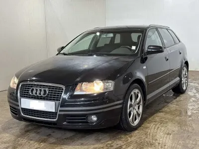 Gebraucht Audi A3 Sportback Ambition 140 PS (102 kW) 2007 Phantomschwarz perleffekt Kleinwagen