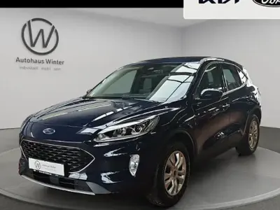 Używany Ford Kuga Cool & Connect 120 KM (88 kW) 2022 Niebieski SUV