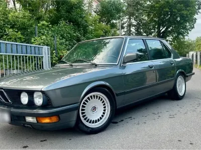Gebraucht BMW 528 1982 Grau Limousine